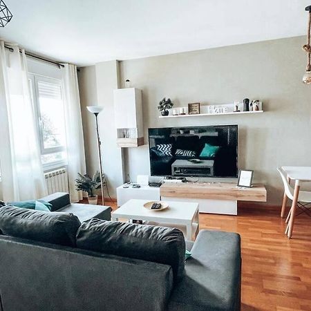 Apartamento Cemba ポンフェラダ エクステリア 写真