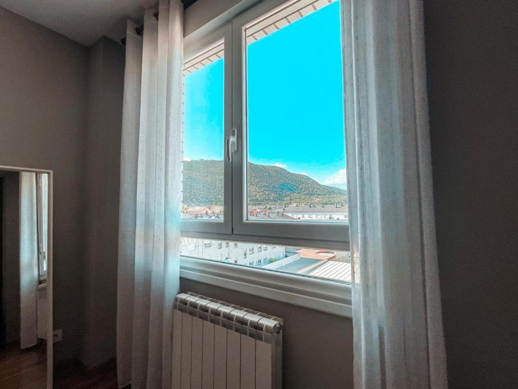 Apartamento Cemba ポンフェラダ エクステリア 写真